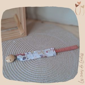 Attache tétine personnalisable "Protection de la forêt"