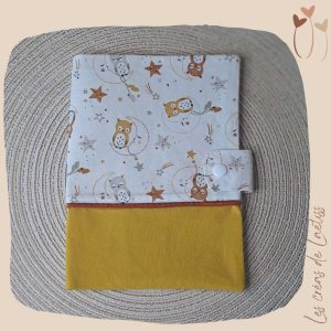 Protège carnet de santé personnalisable "Chouettes"